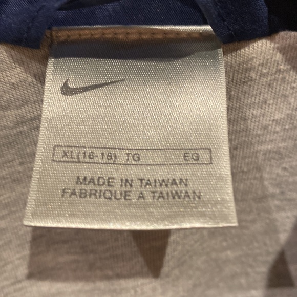 Vintage men’s Nike Jacket - Picture 6 of 8